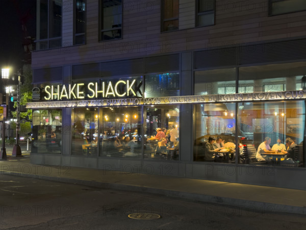 Shake Shack fast food restaurant, Boston
