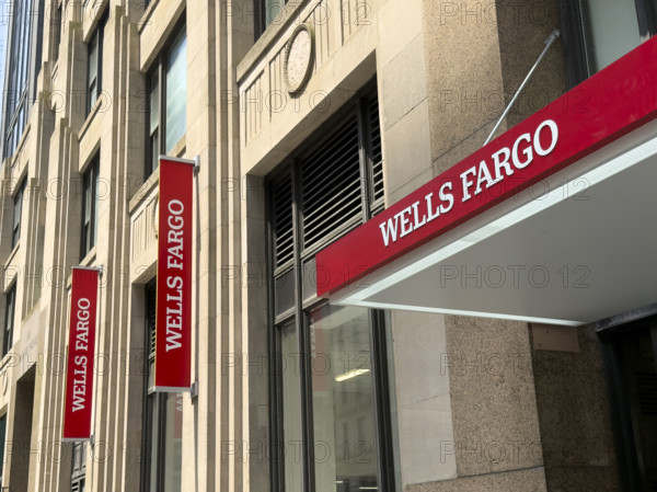 Wells Fargo bank, Manhattan, New York City