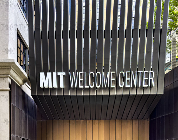 MIT Welcome Center, detail, Cambridge