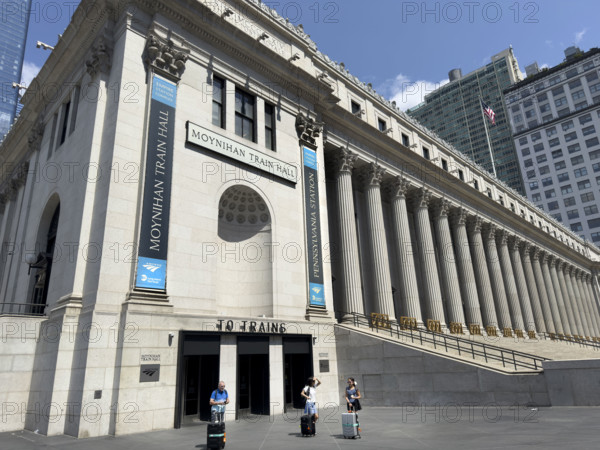 Moynihan Train Hall and U.S. General Post Office, James A. Farley Building, building exterior, Eighth Avenue, Manhattan, New York City, New York, USA