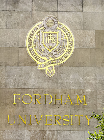 Fordham University, Gabelli School of Business, Student Affairs and Gerald M. Quinn Library, building exterior detail, 150 West 62nd Street, Manhattan, New York City, New York, USA