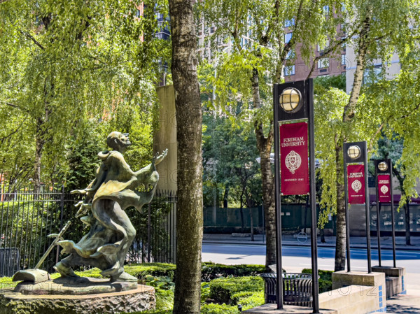 Fordham University, campus sculpture and street scene, Lincoln Center Campus, Manhattan, New York City, New York, USA