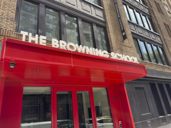 The Browning School, college preparatory school for boys, building exterior, 52 East 62nd Street, Manhattan, New York City, New York, USA