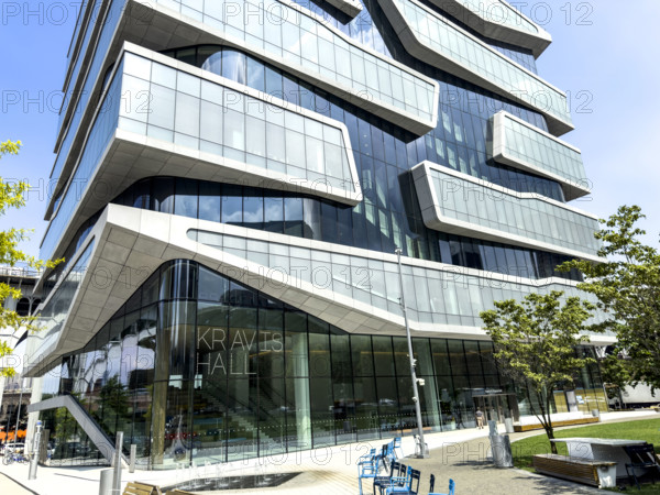 Henry R. Kravis Hall, building exterior, Columbia University Business School, Columbia University, Manhattanville Campus, 665 West 130th Street, West Harlem, Manhattan, New York City, New York, USA