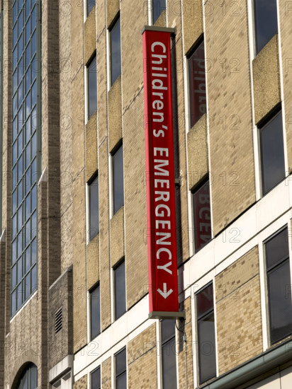 Morgan Stanley Children's Hospital, Alexandra & Steven Cohen Children's Emergency Department, Children's Emergency sign on building exterior, New York-Presbyterian Hospital/Columbia University Irving Medical Center, 3959 Broadway, Washington Heights, Manhattan, New York City, New York, USA