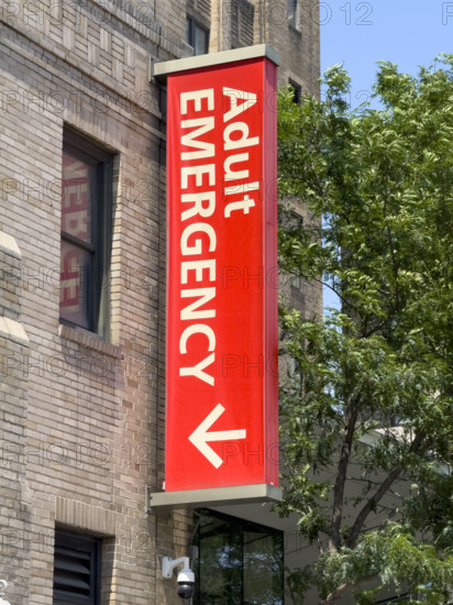New York-Presbyterian Hospital/Columbia University Irving Medical Center, Adult Emergency entrance, Presbyterian building, Washington Heights, Manhattan, New York City, New York, USA