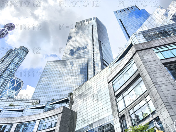 Deutsche Bank Center, building exterior to the left, Mandarin Oriental Hotel, building exterior to the right, The Shops at Columbus Circle in foreground, Manhattan, New York City, New York, USA