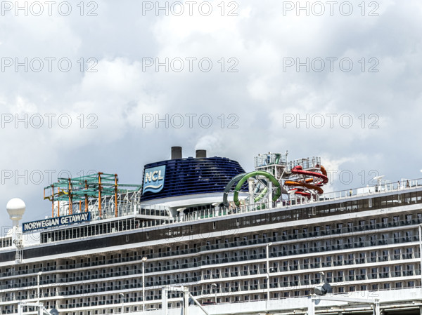Norwegian Getaway Cruise Ship, Norwegian Cruise Lines, Pier 88, Manhattan, New York City, New York, USA