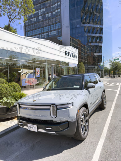Rivian electric SUV and showroom exterior, 461 West 14th Street, Meatpacking District, Manhattan, New York City, New York, USA