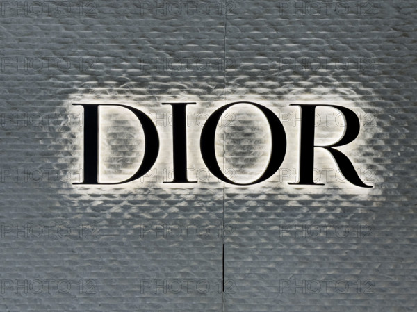 Dior retail store, exterior detail, The Shops and Restaurants at Hudson Yards, 20 Hudson Yards, Hudson Yards, Manhattan, New York City, New York, USA