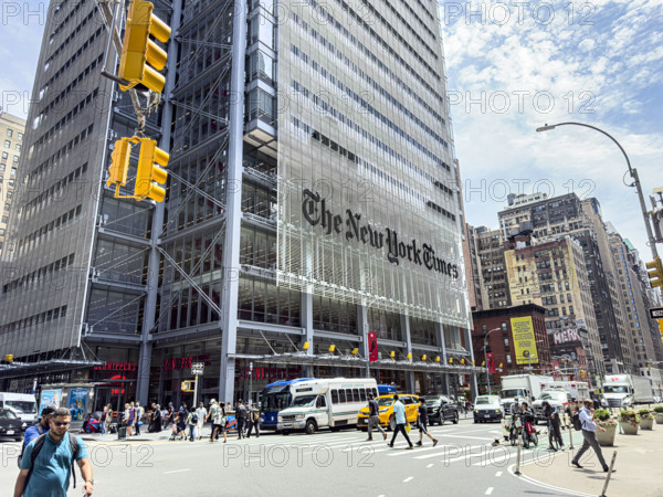 The New York Times Building and street scene, 620 Eighth Avenue, Manhattan, New York City, New York, USA