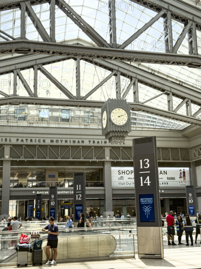 Passenger Concourse, Moynihan Train Hall, Pennsylvania Station, Manhattan, New York City, New York, USA