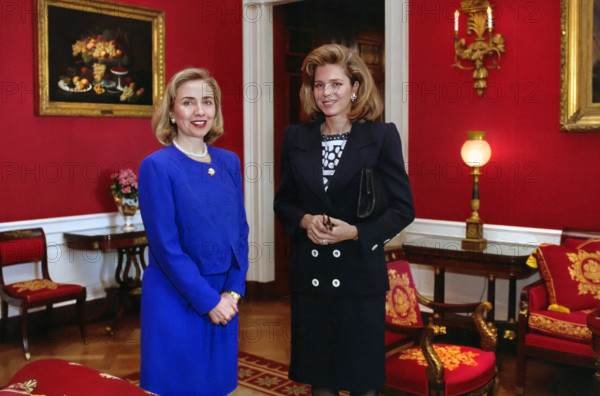 U.S. First Lady with Queen Noor of Jordan, White House, Washington, D.C., USA, Barbara Kinney, White House Photographer, April 19, 1993