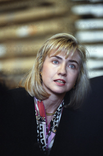 U.S. First Lady Hilary Clinton participating in health care costs discussion with Glazer Steel Company management and employees in the company's warehouse, New Orleans, Louisiana, USA, Bob McNeely, White House Photographer, March 4, 1993