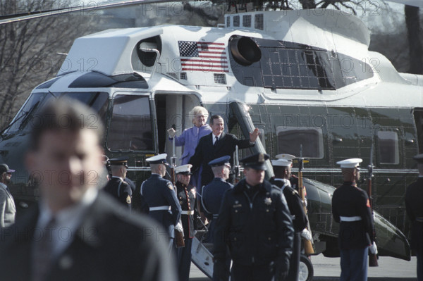 Former U.S. President George H.W. Bush and former U.S. First Lady Barbara Bush departing via Marine One after U.S. President Bill Clinton's inauguration, Washington, D.C., USA, Barbara Kinney, White House Photographer, January 20, 1993