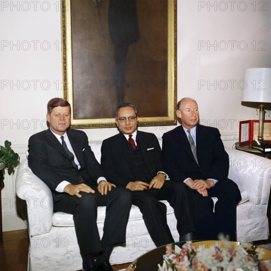U.S. President John F. Kennedy meeting with UN Secretary General U Thant (center) and U.S. Ambassador to the UN Adlai Stevenson (right), Suite 42A, Waldorf Astoria Hotel, Manhattan, New York City, New York, USA, Cecil Stoughton, White House Photographs, January 19, 1962