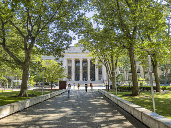 William Barton Rogers Building, MIT Building 7, building exterior, Massachusetts Institute of Technology, 77 Massachusetts Avenue, Cambridge, Massachusetts, USA