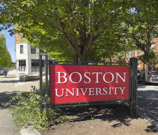 Boston University, campus street sign, 610 Beacon Street Plaza, Boston, Massachusetts, USA