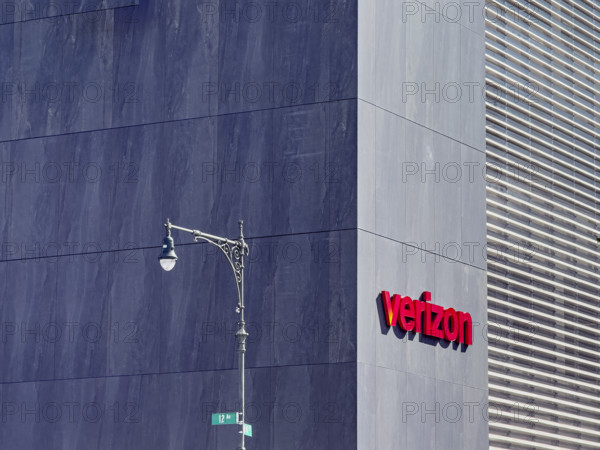 Verizon office building, building exterior and streetlight, 12th Avenue and West 47th Street, Manhattan, New York City, New York, USA