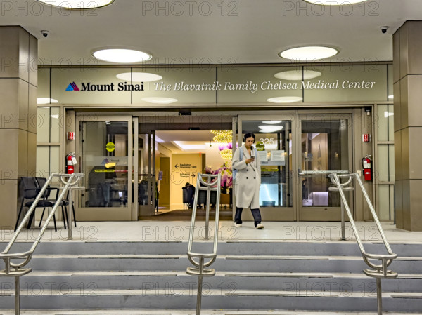 The Blavatnik Family Chelsea Medical Center at Mount Sinai, 325 West 15th Street, Chelsea, Manhattan, New York City, New York, USA