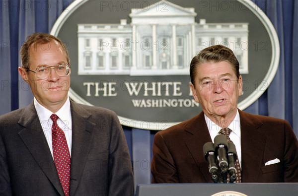 U.S. President Ronald Reagan announcing the nomination of Judge Anthony Kennedy as Associate Justice of The United States Supreme Court, White House Press Room, Washington, D.C., USA, President Ronald Reagan White House Photographic Office, November 11, 1987