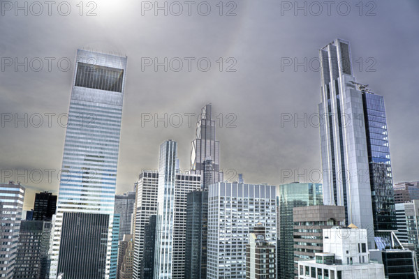 Midtown Manhattan cityscape featuring Citigroup Center office building (left), JPMorgan Chase office building (center background) and 425 Park Avenue office building (right), New York City, New York, USA