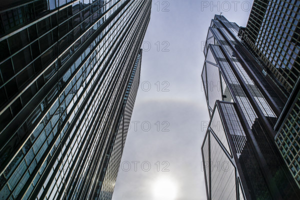 JPMorgan Chase office building, low angle view of building exterior, 270 Park Avenue, Manhattan, New York City, New York, USA