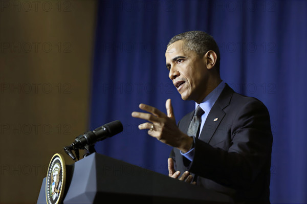U.S. President Barack Obama giving press conference at the Organization for Economic Co-operation and Development Centre, Paris, France, Pete Souza, Office of White House Photography, December 1, 2015