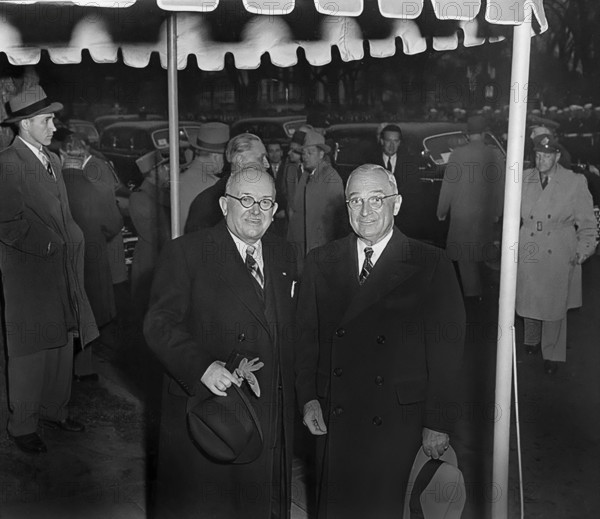 French President Vincent Auriol (foreground, left) and U.S. President Harry S. Truman (foreground, right) during Auriol's visit, Washington, D.C., USA, Abbie Rowe, National Parks Service, Harry S. Truman Library, March 28, 1951