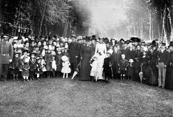 The Count and Countess of Paris and their entourage at the Château d'Eu