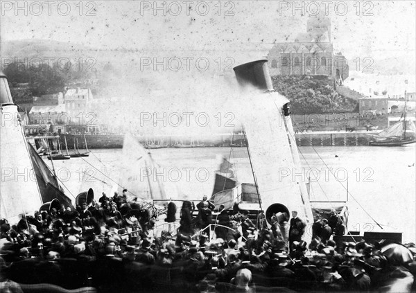 Le Tréport, 1888: departure of the Count of Paris in exile