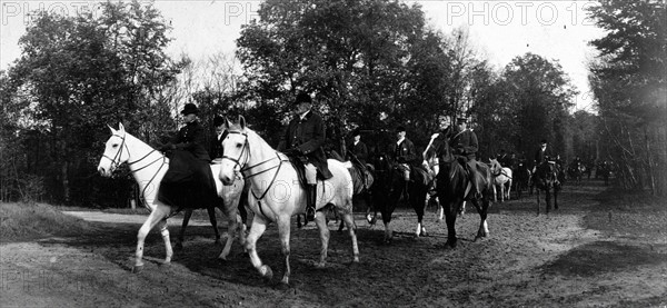 Chantilly, Chasse à courre, le Duc et la Duchesse de Chartres