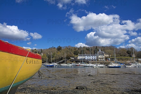 Névez, Finistère