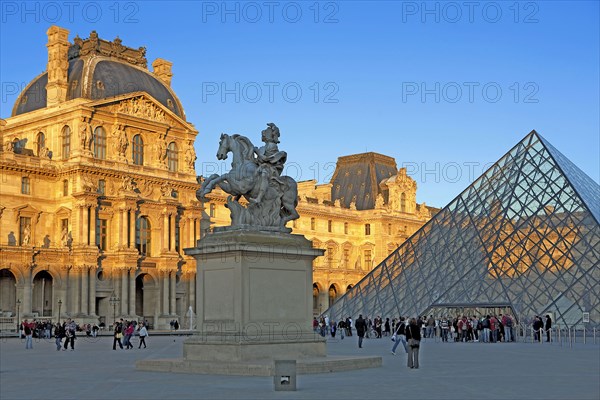 Le Grand Louvre, Paris