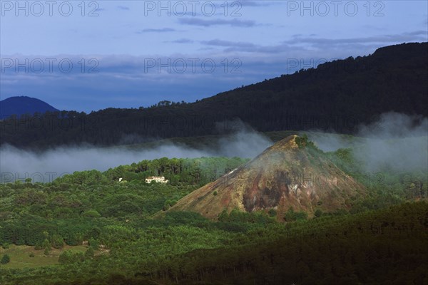 Le mont Ricateau, Gard