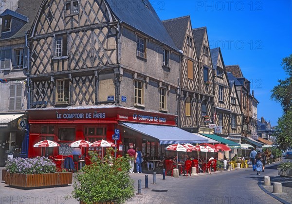 Bourges, Cher