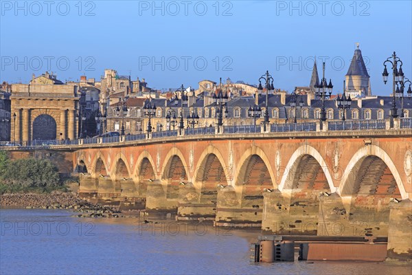 Bordeaux, pont de pierre, Gironde