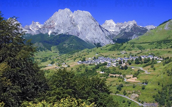 Cirque de Lescun, Pyrénées-Atlantiques