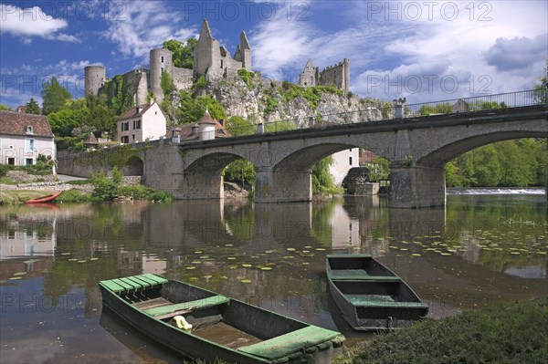 Angles-sur-l'Anglin, Vienne