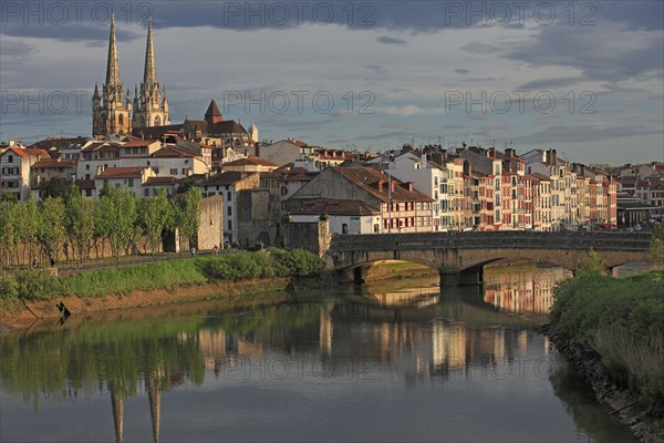 Bayonne, les quais de la Nive, Pyrénées-Atlantiques