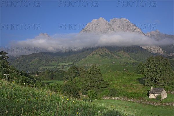 Le cirque de Lescun, Pyrénées-Atlantiques