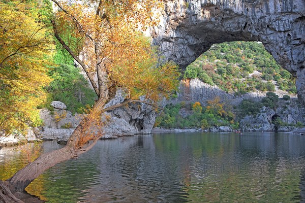 Vallon-Pont-d'Arc, Ardèche