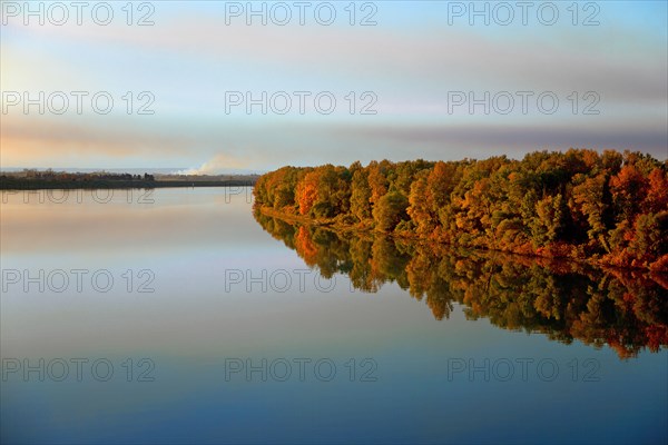 Le Rhône vers Avignon, Vaucluse