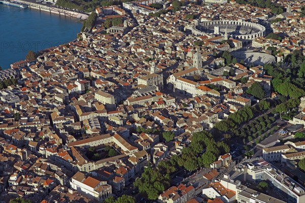 Arles, Bouches-du-Rhône