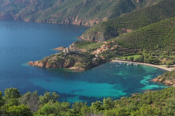 Paysage du golfe de Girolata, Corse