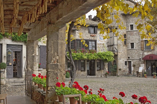 Pérouges, Ain