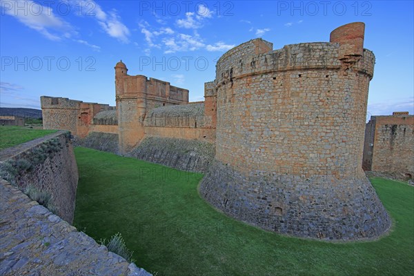 Salses-le-Château, Pyrénées-Orientales