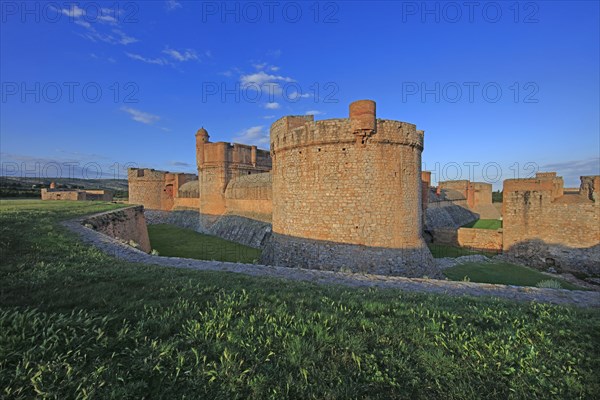 Salses-le-Château, Pyrénées-Orientales