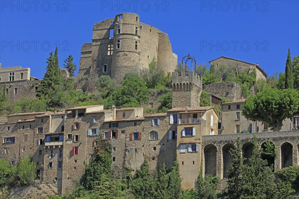 Montbrun-les-Bains, Drôme