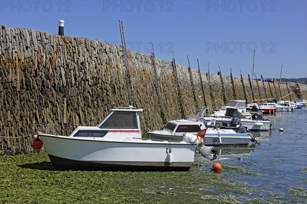 Digosville the port, Manche